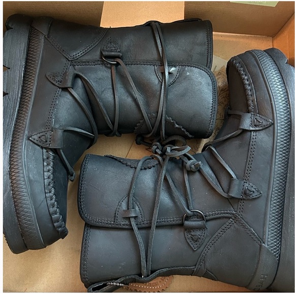 Manitobah Women’s Black Pacific Winter Boots 8.5 NEW Price is Firm - Picture 3 of 7